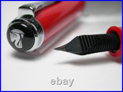 2009 Toledo Red Pelikan M205 Super Rare Special Edition Sold Out Fountain Pen Ef