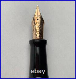 Aurora Optima Arancio Fountain Pen Medium Nib Bright Orange Rare Used