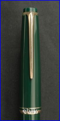 Authentic Vintage 1960s Montblanc 22 Rare Green 14C Wing Nib F No Crack Serviced