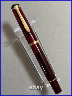Brand new Rare Pelikan M200 Fountain Pen Wine Red