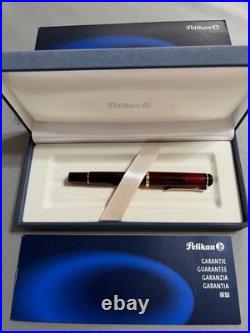 Brand new Rare Pelikan M200 Fountain Pen Wine Red
