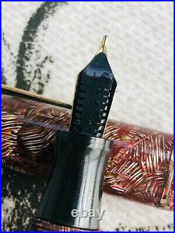 C1941 Parker Victory button fill fountain pen, M 14k nib, rare lined pattern