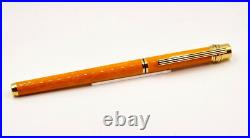 Cartier Trinity Orange Laquer Fountain Pen Mint/ New With Box Very Rare Cartier Trinity Orange Laquer Fountain Pen Mint/ New With Box Very Rare