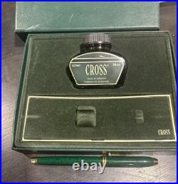 Cross Jade Caligraphy Pen Jade 18Kt Gold Fine Pt New In Box Very Rare Beauty Cross Jade Caligraphy Pen Jade 18Kt Gold Fine Pt New In Box Very Rare Beauty