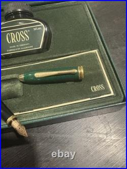 Cross Jade Caligraphy Pen Jade 18Kt Gold Fine Pt New In Box Very Rare Beauty Cross Jade Caligraphy Pen Jade 18Kt Gold Fine Pt New In Box Very Rare Beauty
