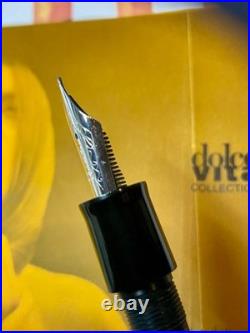 Delta Dolcevita Medium Fountain Pen Early Model 18K Gold Nib F Fine Italy Rare