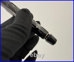 Extremely Rare Omas Gentlemen Black & Grey Celluloid Fountain Pen 14K Gold Nib Extremely Rare Omas Gentlemen Black & Grey Celluloid Fountain Pen 14K Gold Nib