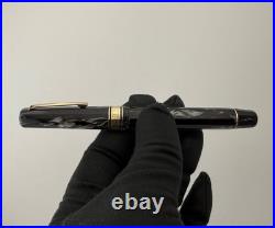 Extremely Rare Omas Gentlemen Black & Grey Celluloid Fountain Pen 14K Gold Nib Extremely Rare Omas Gentlemen Black & Grey Celluloid Fountain Pen 14K Gold Nib