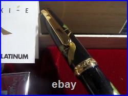 FABULOUS RARE PLATINUM #3776 URUSHI TAKA MAKI-E BONSAI PINEWOOD Fountain Pen New