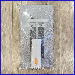 FAST SHIP From US Rare BRAND NEW ATEEZ Official Pen Light Concert Limited