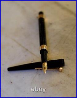 Fountain Pen Waterman 22 Clip Cap Ebonite Gold Nib 18 Carats Rare Vintage