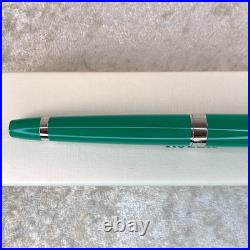 Genuine Rolex Ballpoint Pen Rare Green Lacquer Finish Cap Type with Case Genuine Rolex Ballpoint Pen Rare Green Lacquer Finish Cap Type with Case