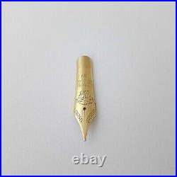 Gianni Versace Limited Edition 18k Gold Medium Nib No 6 Made by Omas Mint Rare