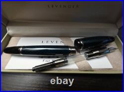 Levenger Carbon F Fountain Pen Oceania German Medium Nib Rare 2016 Vintage