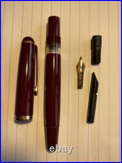 MONTBLANC 344 BURGANDY FOUNTAIN PEN RARE UNUSED MED 14kt 585 NIB Circa 1950s