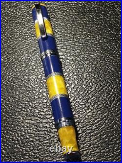 MONTEVERDE U. S. A. RARE 1990's AMBER AND BLUE VINTAGE FOUNTAIN PEN MEDIUM NIB