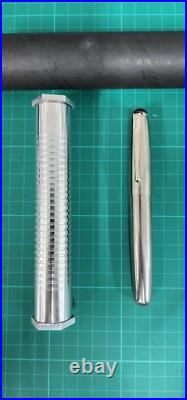 McLaren Titanium Fountain Pen MFP600 Collectable & Rare Pen NEW