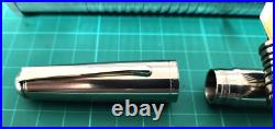 McLaren Titanium Fountain Pen MFP600 Collectable & Rare Pen NEW