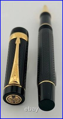 NOS Parker Duofold Greenwich Special Edition Rare Black Rollerball Pen Year 1999