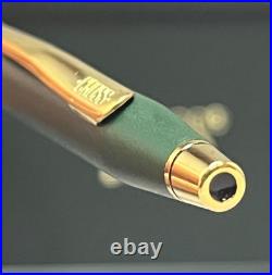 NOS RARE Cross Matte Green & 23K Gold Trim Ballpoint Pen #2602? Black Ink