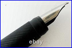 NOS Rotring 600 Fountain Pen Black Metal rare OB Nib Free Shipping