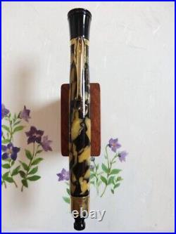 Near MINT Stipula Iris fountain pen Nib B with original Box from Japan RARE Near MINT Stipula Iris fountain pen Nib B with original Box from Japan RARE