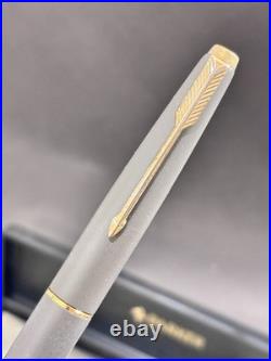 Nos Parker 45 Fountain Pen Rare Light Grey Lacquered Argentina (bfp696)