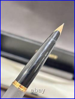 Nos Parker 45 Fountain Pen Rare Light Grey Lacquered Argentina (bfp696)