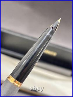 Nos Parker 45 Fountain Pen Rare Light Grey Lacquered Argentina (bfp696)