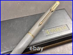 Nos Parker 45 Fountain Pen Rare Light Grey Lacquered Argentina (bfp696)
