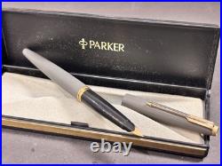 Nos Parker 45 Fountain Pen Rare Light Grey Lacquered Argentina (bfp696)