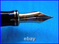 Parker Duofold New Fountain 18k Pen With Box Case And Pocket Case Rare Orange Parker Duofold New Fountain 18k Pen With Box Case And Pocket Case Rare Orange