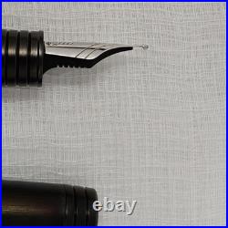 Parker Premier Monochrome Black Edition Fountain Pen 18k B nib S0924770 NEW RARE