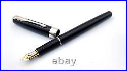 Parker Sonnet Series Fountain Pen In Box Rare Black Chrome Trim 18k Medium Nib Parker Sonnet Series Fountain Pen In Box Rare Black Chrome Trim 18k Medium Nib
