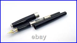 Parker Sonnet Series Fountain Pen In Box Rare Black Chrome Trim 18k Medium Nib Parker Sonnet Series Fountain Pen In Box Rare Black Chrome Trim 18k Medium Nib