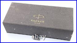 Parker Sonnet Series Fountain Pen In Box Rare Black Chrome Trim 18k Medium Nib Parker Sonnet Series Fountain Pen In Box Rare Black Chrome Trim 18k Medium Nib