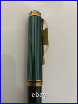 Pelikan K800 Ballpoint Pen (twist mechanism) in Green-Black RARE