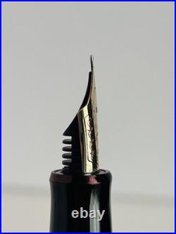 Pilot Custom 74 Black Fountain Pen 14K-585 SF Nib B597 Japan Rare Nib