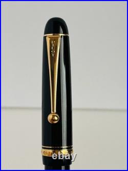 Pilot Custom 74 Black Fountain Pen 14K-585 SF Nib B597 Japan Rare Nib