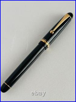 Pilot Custom 74 Black Fountain Pen 14K-585 SF Nib B597 Japan Rare Nib Pilot Custom 74 Black Fountain Pen 14K-585 SF Nib B597 Japan Rare Nib