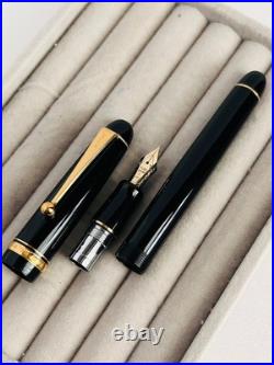 Pilot Custom 74 Black Fountain Pen 14K-585 SF Nib B597 Japan Rare Nib