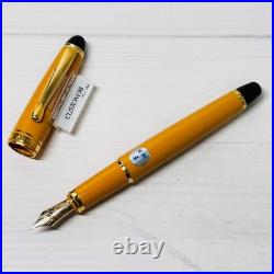 Pilot Custom 98 Dark Yellow Fountain Pen 14K-585 F Nib Vintage Rare color Japan