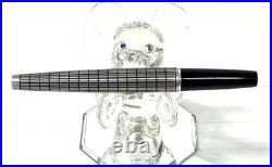 Pilot Elite Fountain Pen Silver Grid Cap 18K F Nib H774 Vintage Rare Pre-owned