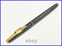 Pilot Grid Pattern Fountain Pen 18K Fine Nib Vintage 1976 Rare Japan