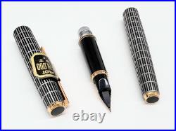 Pilot Grid Pattern Fountain Pen 18K Fine Nib Vintage 1976 Rare Japan