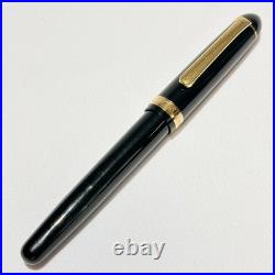 Platinum Century #3776 Black Fountain Pen 14K Medium M Nib Rare Japan