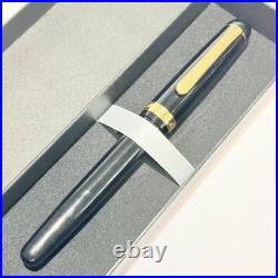 Platinum Century #3776 Black Fountain Pen 14K Medium M Nib Rare Japan