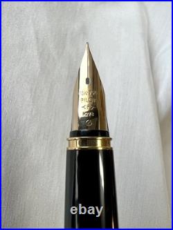 RARE 1978 PILOT Vintage Fountain Pen 18K Gold Nib-Fine Check Pattern H278