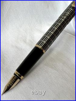 RARE 1978 PILOT Vintage Fountain Pen 18K Gold Nib-Fine Check Pattern H278
