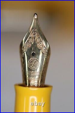 RARE COLLECTIBLE NEW EVERSHARP SKYLINE YELLOW CAB Fountain Pen 14ct nib
